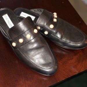 Steve Madden Kandi Black Slip-On Loafer Mule